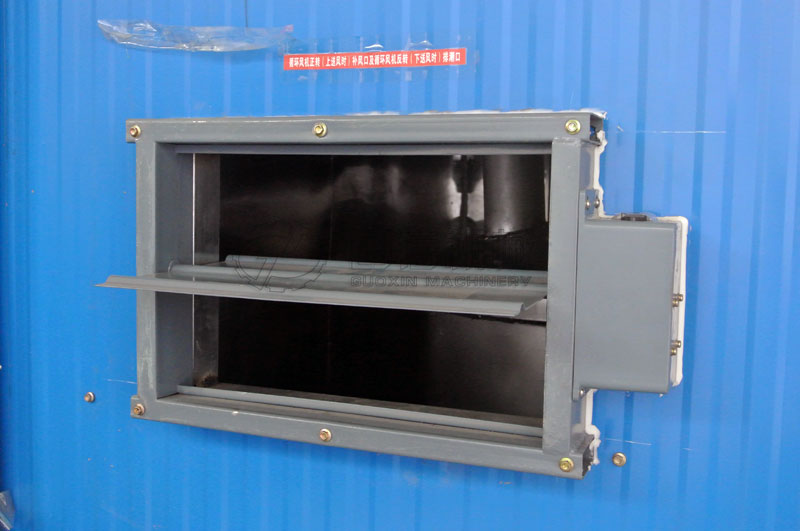 循環(huán)風(fēng)機(jī)（上送風(fēng)時）補(bǔ)風(fēng)口